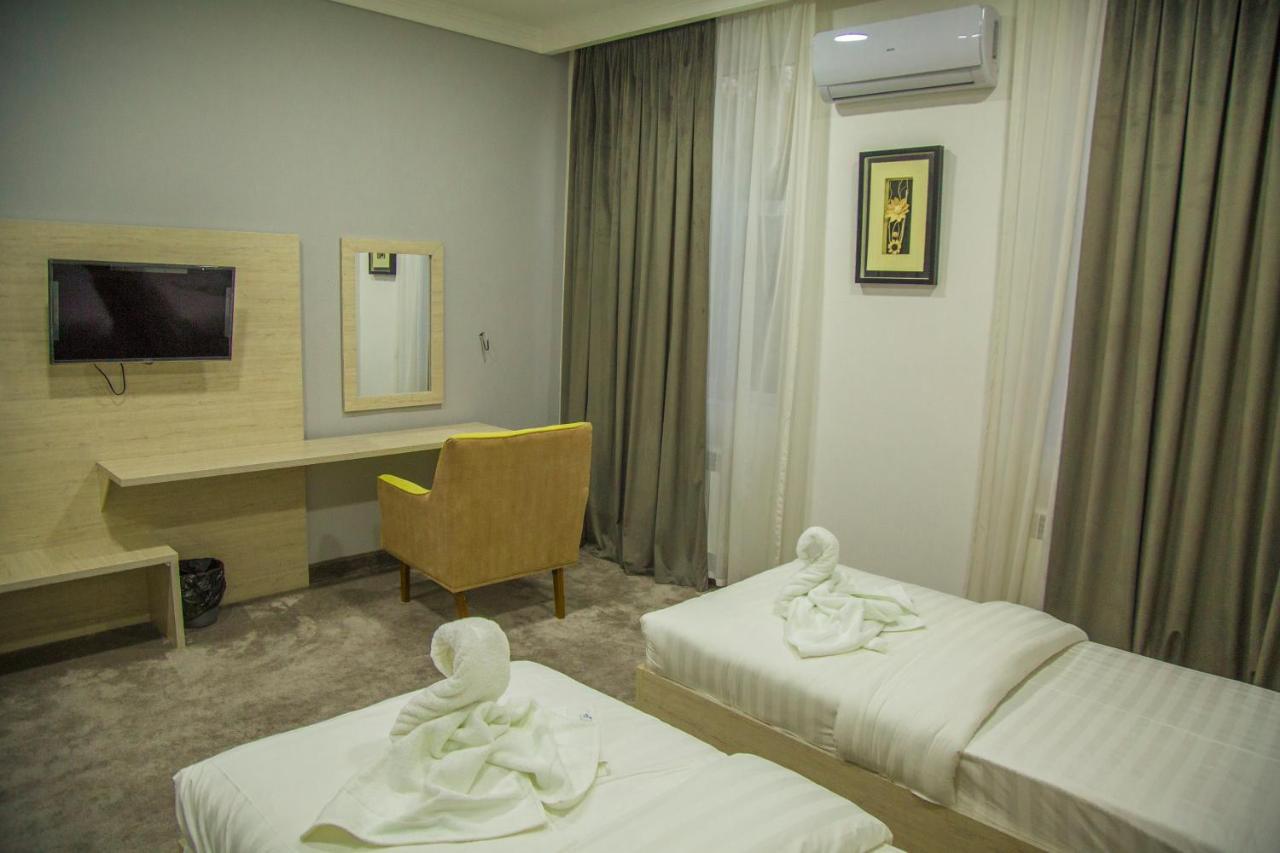 South Hotel Tashkent Esterno foto