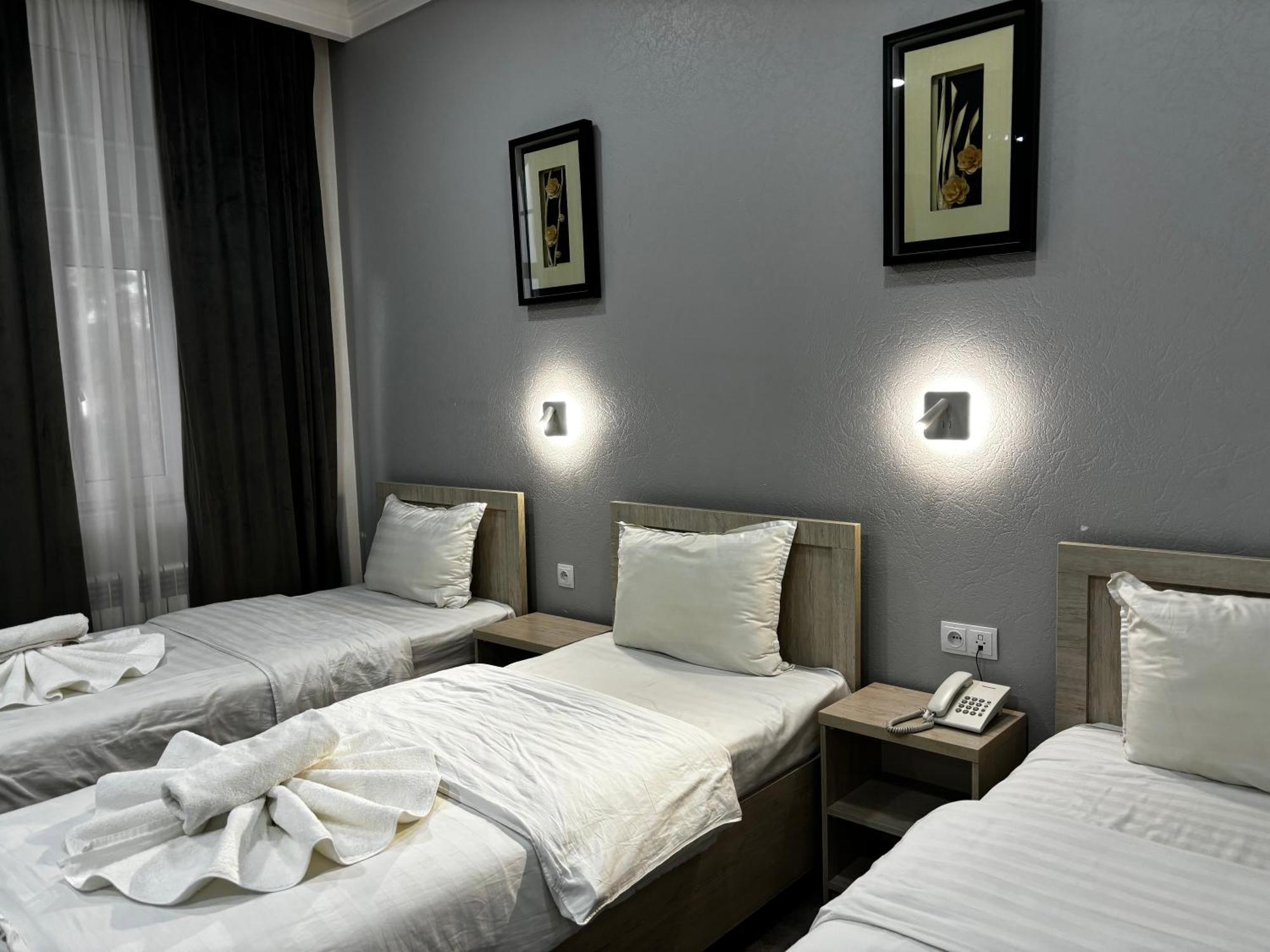 South Hotel Tashkent Esterno foto