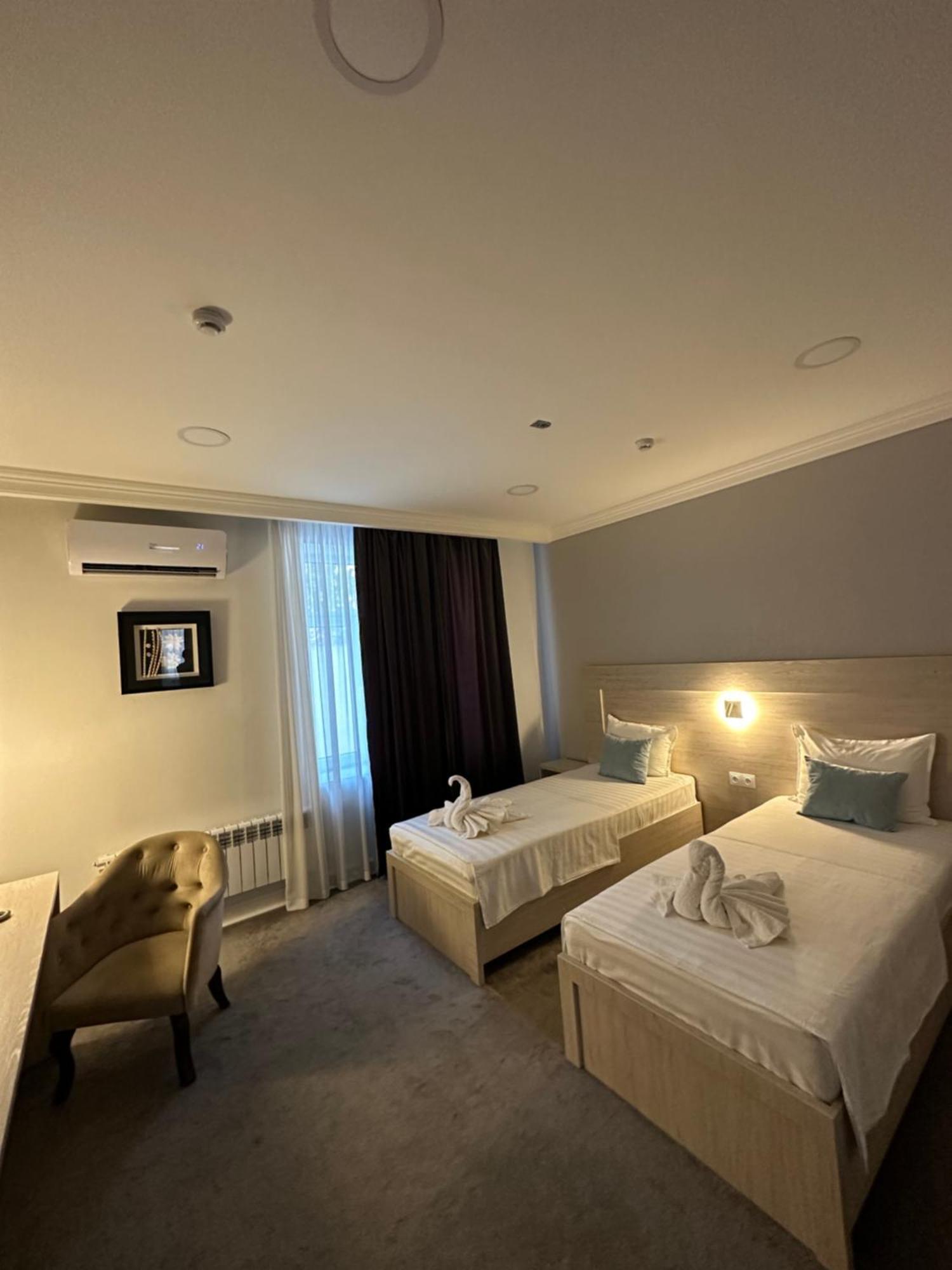 South Hotel Tashkent Esterno foto